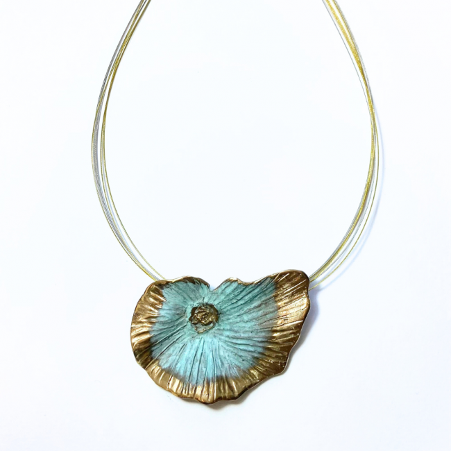 Bronze Pendant Nenúfar...