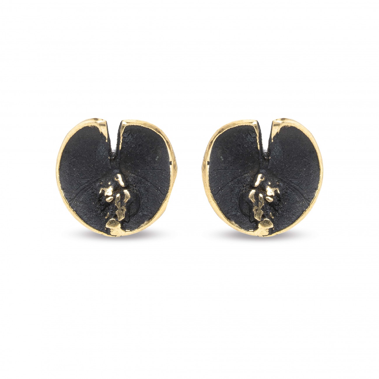 Bronze button earrings...