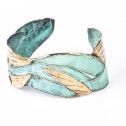Bracelet in green bronze...
