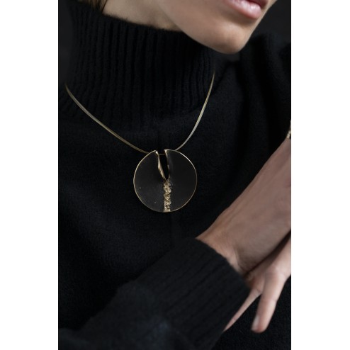 COLLIER NOIR SHINNY DIAMOND