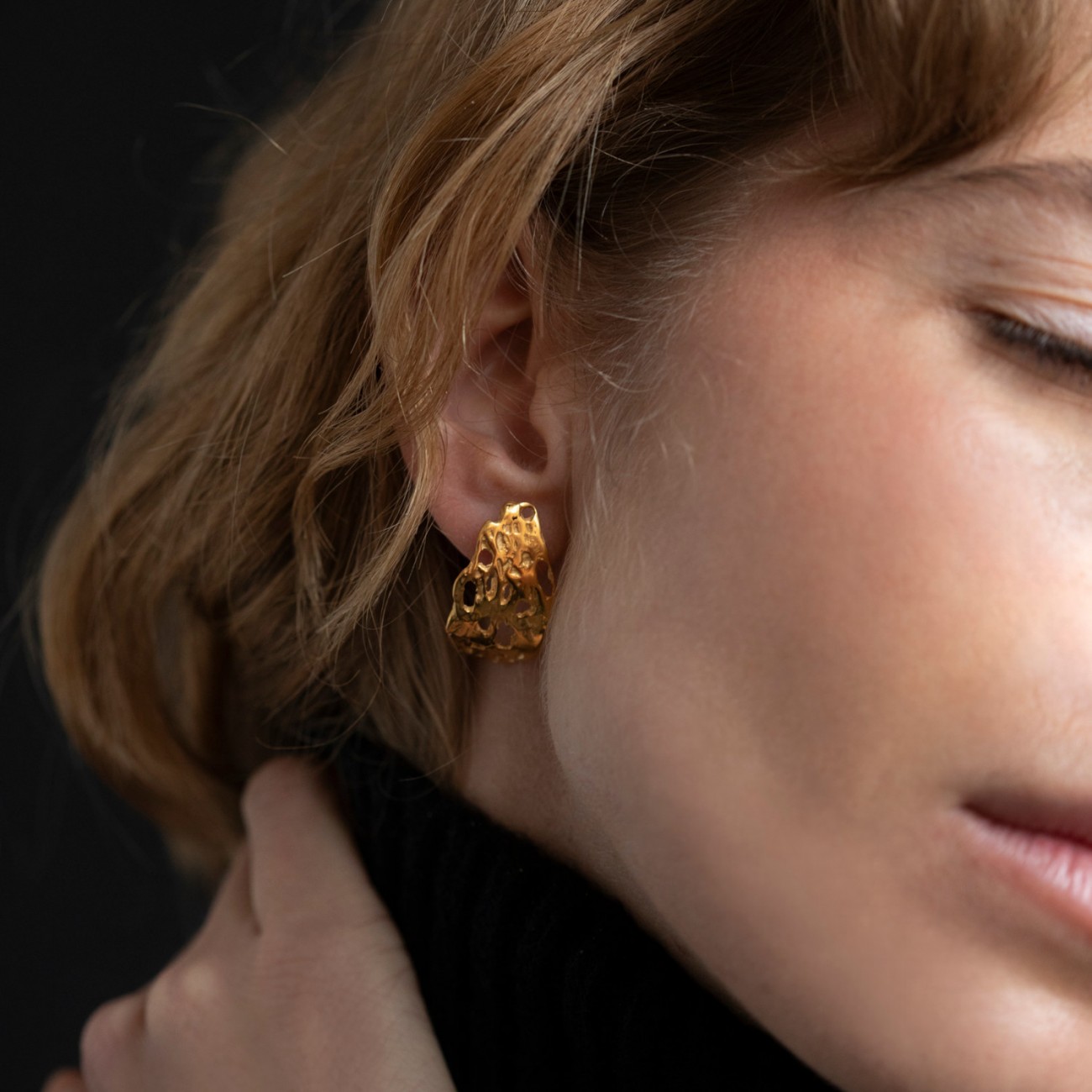 PENDIENTES CALADOS