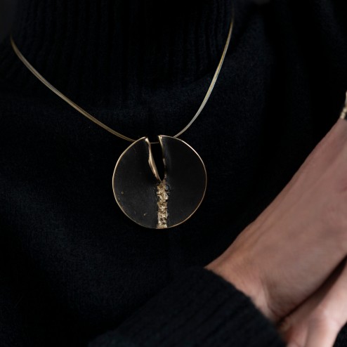 COLLAR NEGRO SHINNY DIAMOND