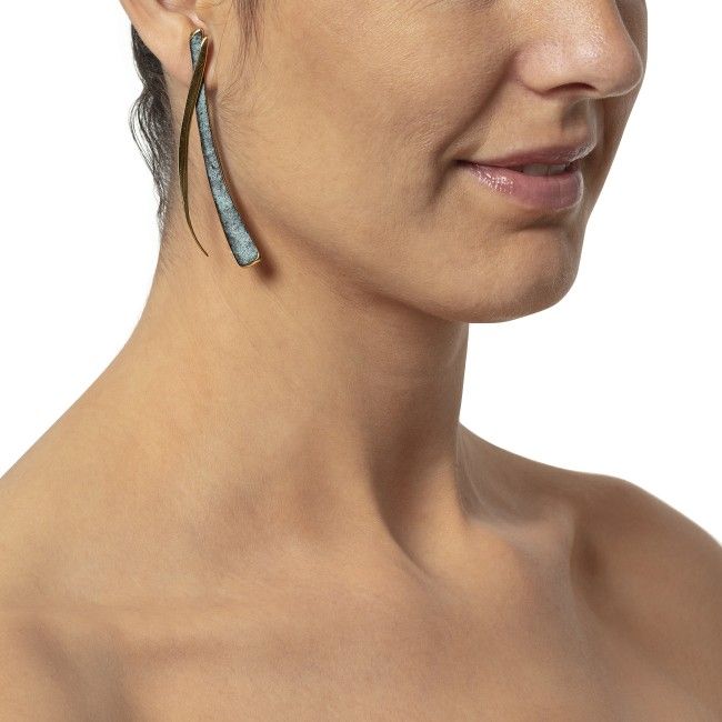 Pendientes en bronce y...